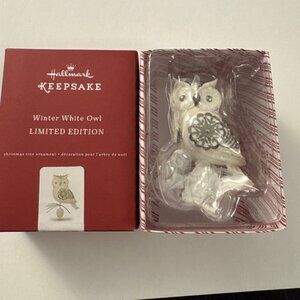 Hallmark Porcelain Winter White Owl Limited Edition Keepsake Ornament 2017 MM31